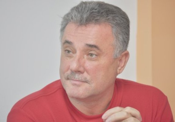 Moinescu se retrage din PDL: 
